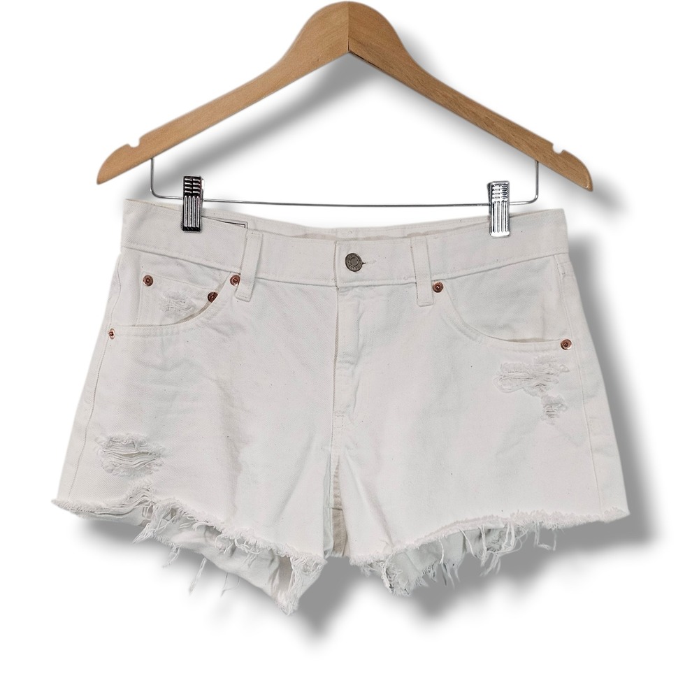 Gap Shorts 27/4P Womens White Stride Shorts Low Rise Distressed Raw Hem Denim
